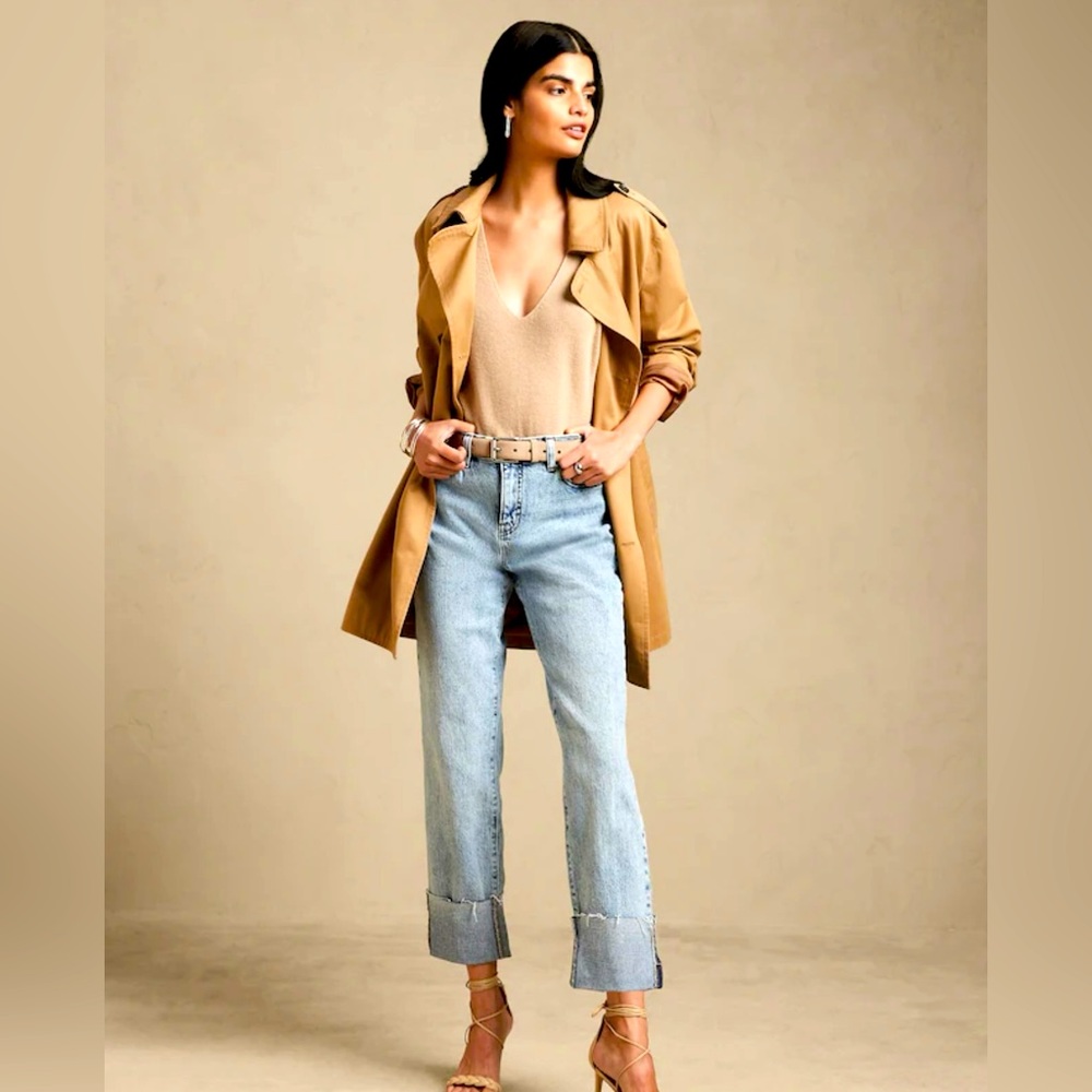 Banana Republic Slouch Jean Size: 4/27